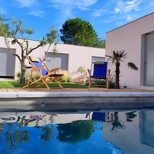 Carre De Lune Bed & Breakfast Villeneuve-les-Avignon